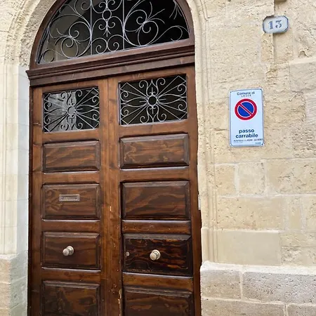 Locazione Turistica Regina Maria Panzió *
